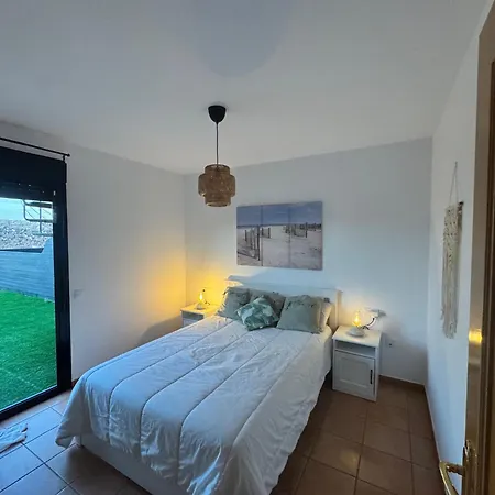 Private Terrace Apartment Majanicho